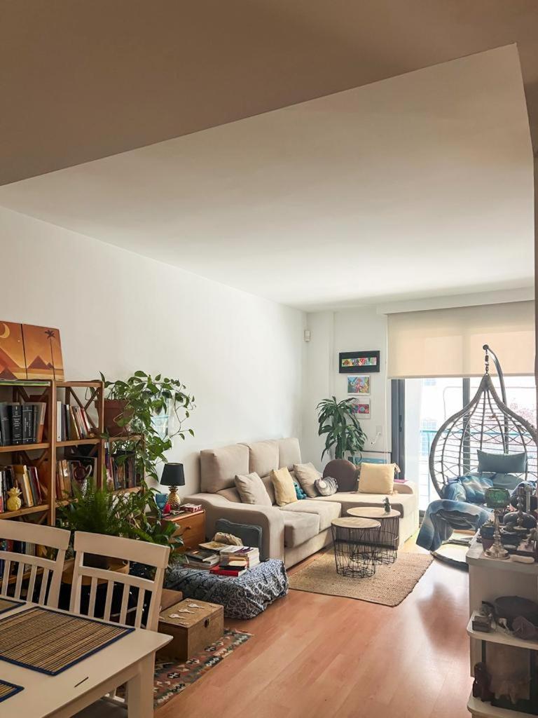 Lovely Room Near Park Guell Barcelona Exterior photo